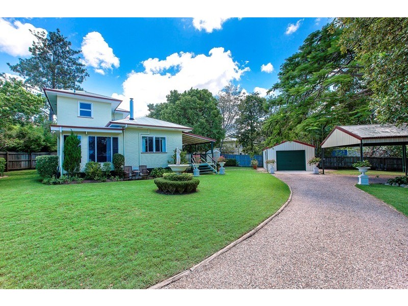 4 Ballinger Crescent, Buderim QLD 4556