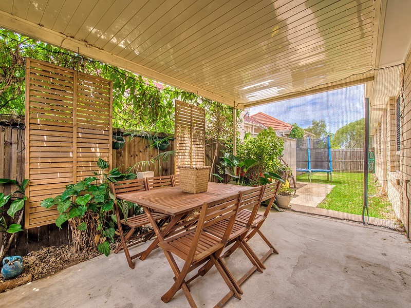 21 Barrine Crescent, Caloundra West QLD 4551