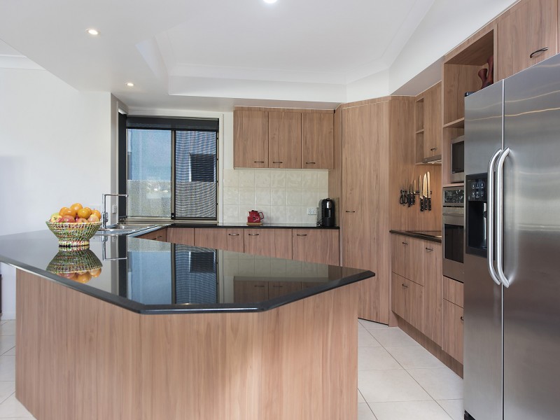 5 Campbellville Circuit, Pelican Waters QLD 4551