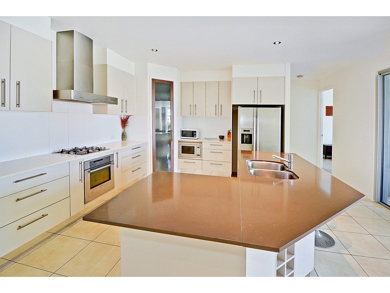 20 Artunga Place, Pelican Waters QLD 4551