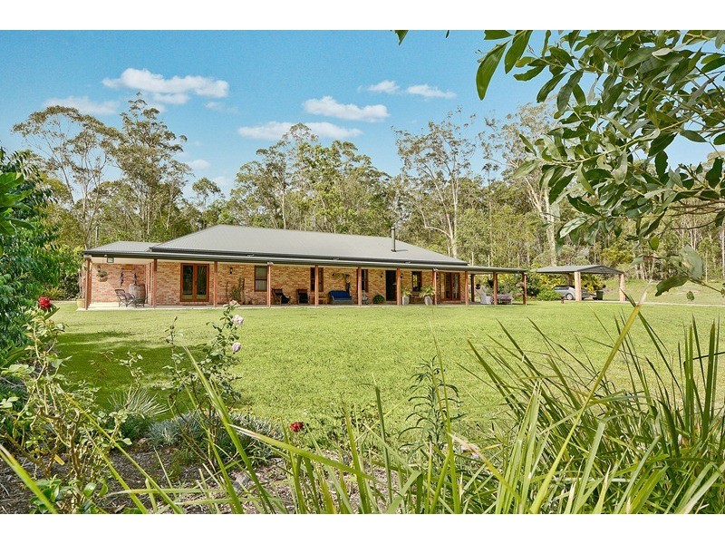 38 Amigh Road, Landsborough QLD 4550