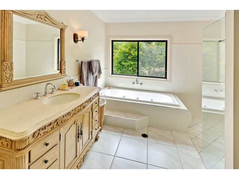 38 Amigh Road, Landsborough QLD 4550