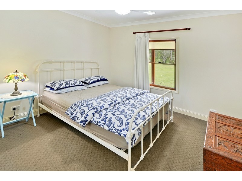 38 Amigh Road, Landsborough QLD 4550