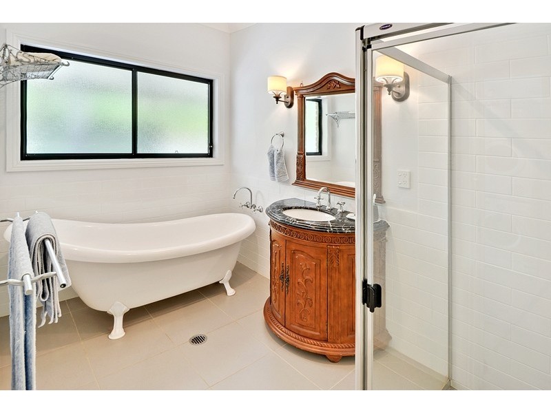 38 Amigh Road, Landsborough QLD 4550
