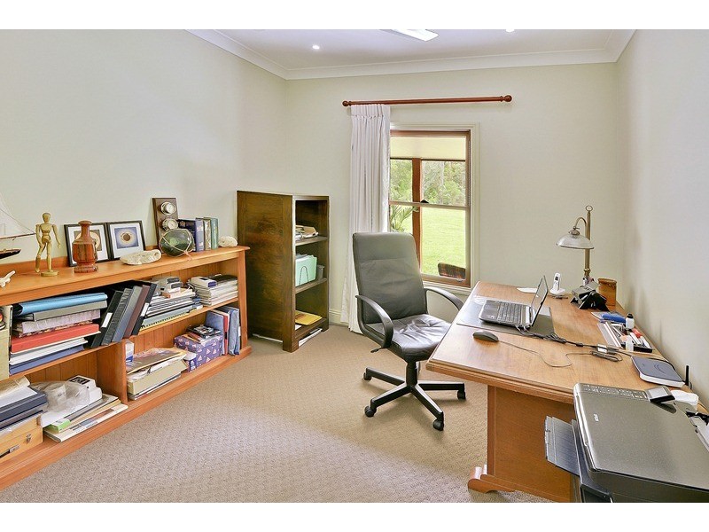 38 Amigh Road, Landsborough QLD 4550