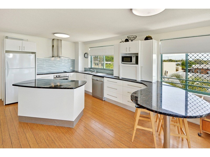 Unit 34 ‘Norfolks’ 32 Queen of Colonies Parade, Moffat Beach QLD 4551