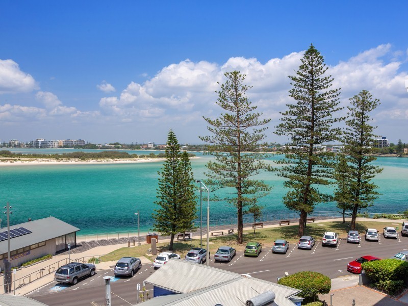 Unit 401 ‘Rumba Resort’ 10 Leeding Terrace, Caloundra QLD 4551