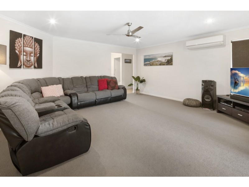 29 Discovery Drive, Little Mountain QLD 4551