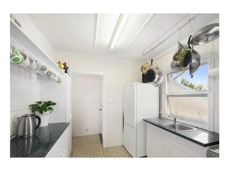 15 Oxley Street, Golden Beach QLD 4551