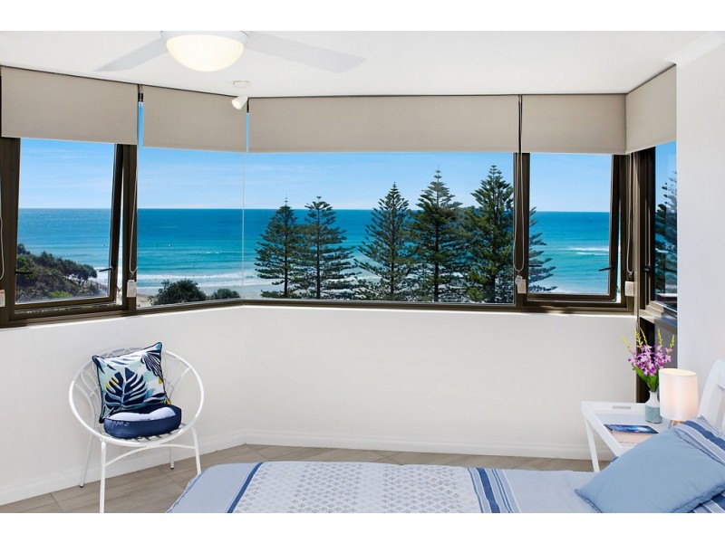 Unit 9/10 Bulcock Beach Esplanade, Caloundra QLD 4551