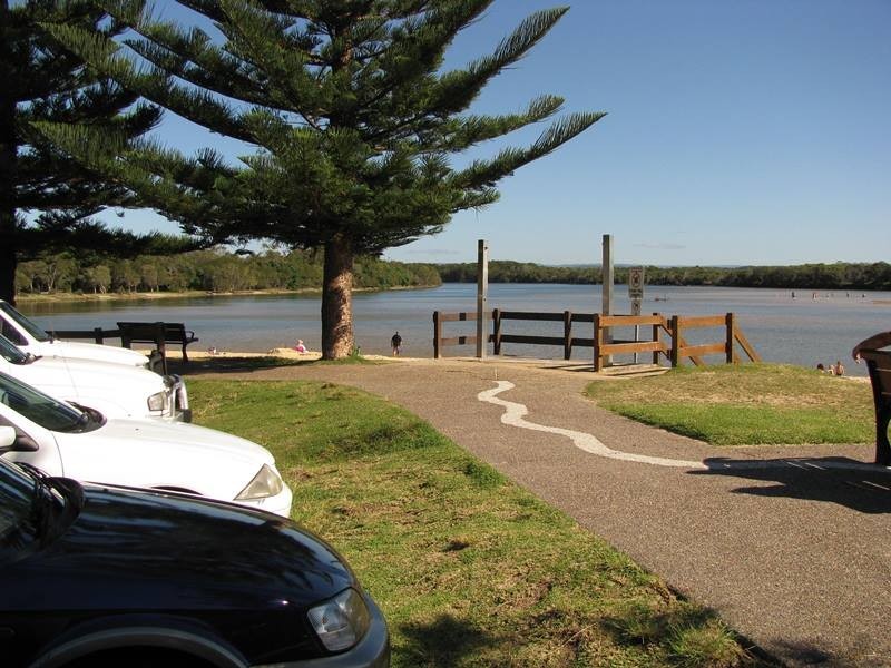 12 Watson Street, Currimundi QLD 4551