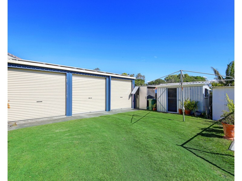 10 Wills Avenue, Golden Beach QLD 4551