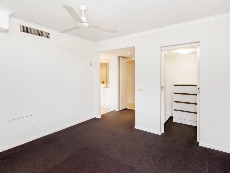 Unit 12 ‘Mahia Apartments’ 24 Mahia Terrace, Kings Beach QLD 4551