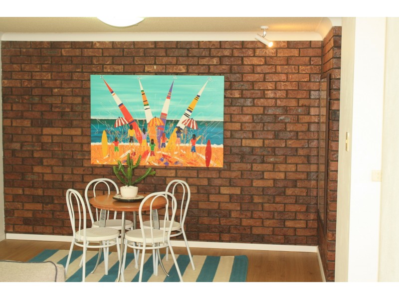 Unit 5/4 Oxley Street, Golden Beach QLD 4551