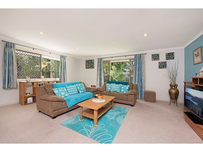 2 Archer Court, Pelican Waters QLD 4551