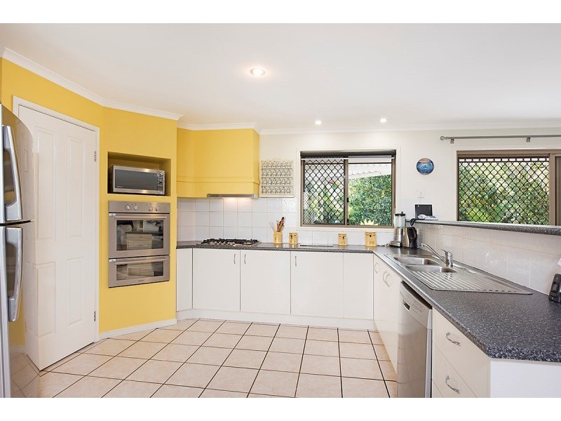 2 Archer Court, Pelican Waters QLD 4551