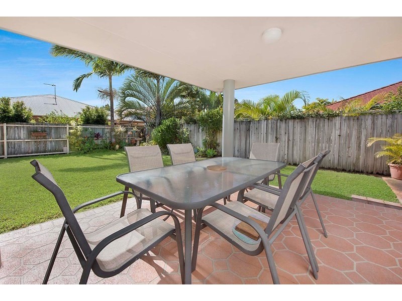 43 Kalowendha Avenue, Pelican Waters QLD 4551