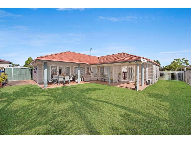 43 Kalowendha Avenue, Pelican Waters QLD 4551