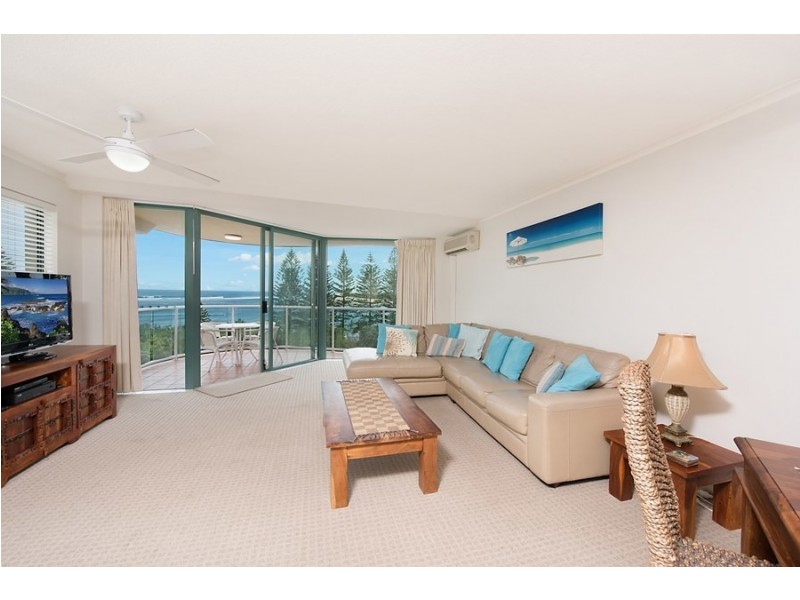 Unit 8/14 Bulcock Beach Esplanade, Caloundra QLD 4551