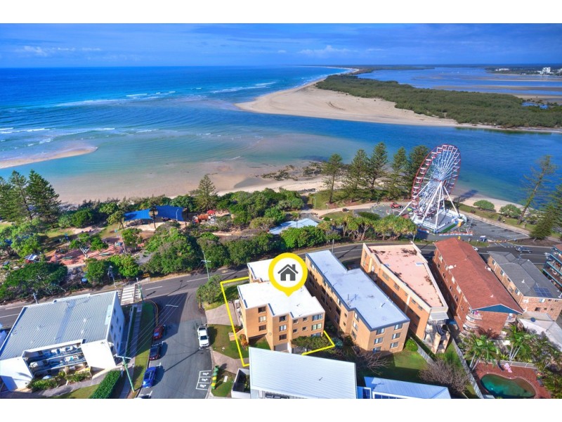Unit 3/19 Bulcock Beach Esplanade, Caloundra QLD 4551