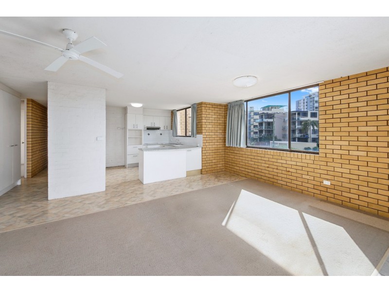 Unit 3/19 Bulcock Beach Esplanade, Caloundra QLD 4551