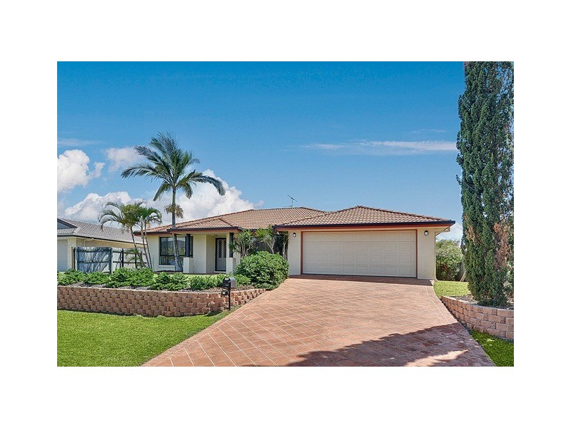 11 Scartree Street, Pelican Waters QLD 4551