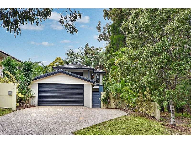 1 Lawley Street, Dicky Beach QLD 4551