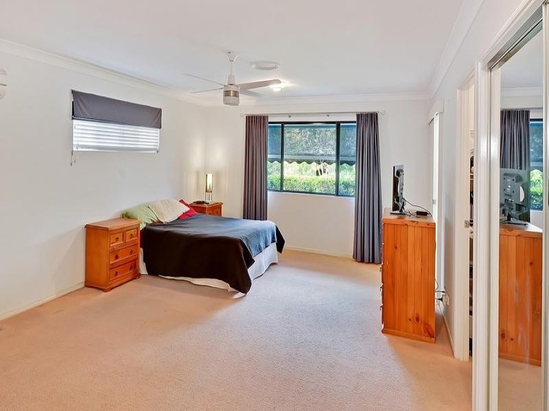 15 Hartley Crescent, Pelican Waters QLD 4551