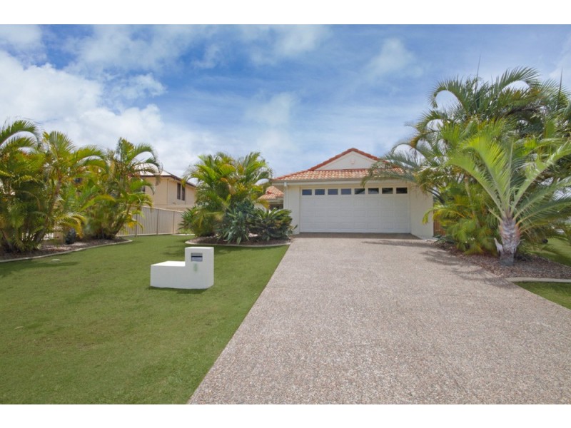 6 Webb Ellis Court, Pelican Waters QLD 4551