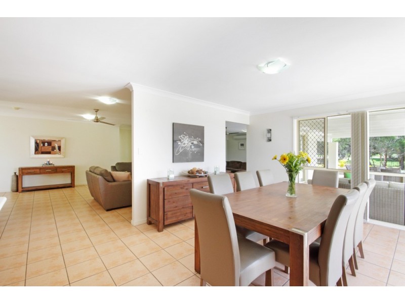 6 Webb Ellis Court, Pelican Waters QLD 4551