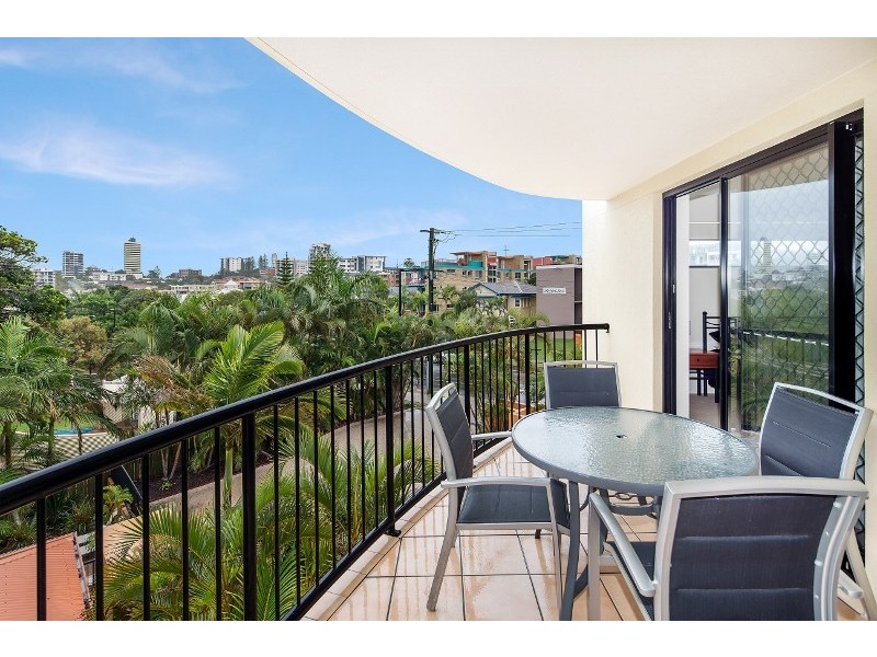 Unit 5 ‘Meridian Caloundra’ 82 Albert Street, Kings Beach QLD 4551