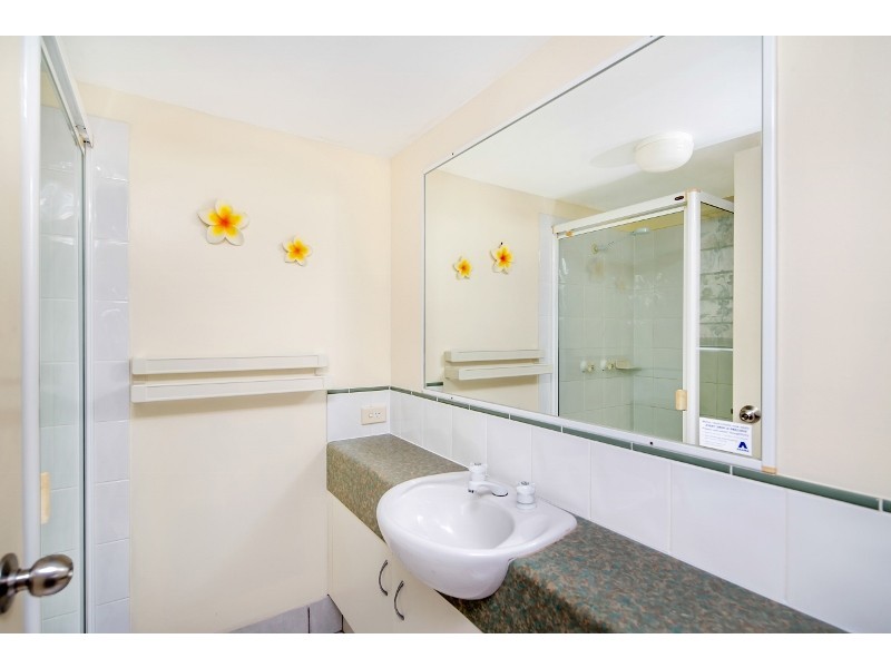 Unit 5 ‘Meridian Caloundra’ 82 Albert Street, Kings Beach QLD 4551