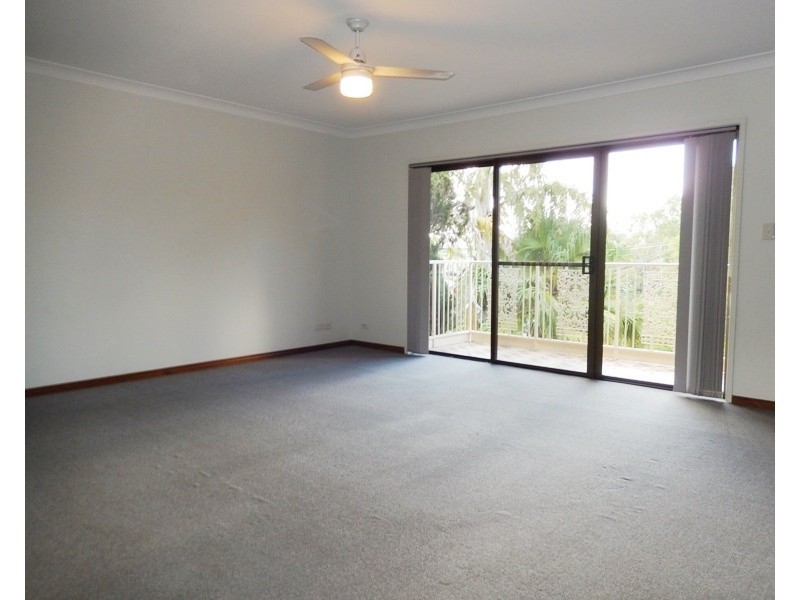 Unit 2/4 Fairlie Cres, Moffat Beach QLD 4551