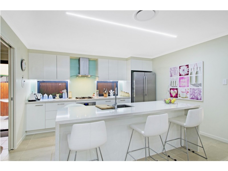 67 Sovereign Circuit, Pelican Waters QLD 4551