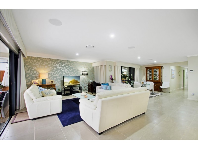 67 Sovereign Circuit, Pelican Waters QLD 4551