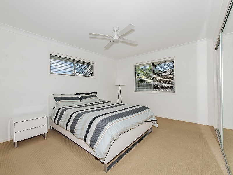 6 Donnelly Place, Caloundra West QLD 4551