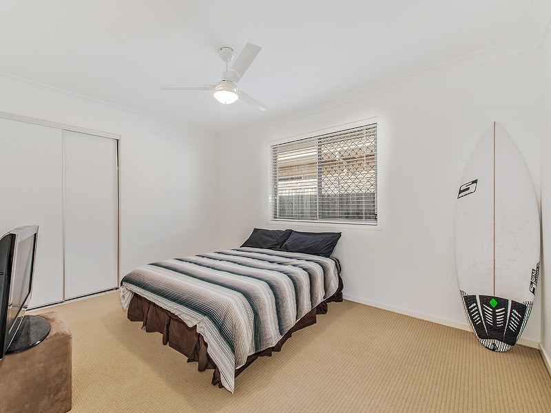 6 Donnelly Place, Caloundra West QLD 4551