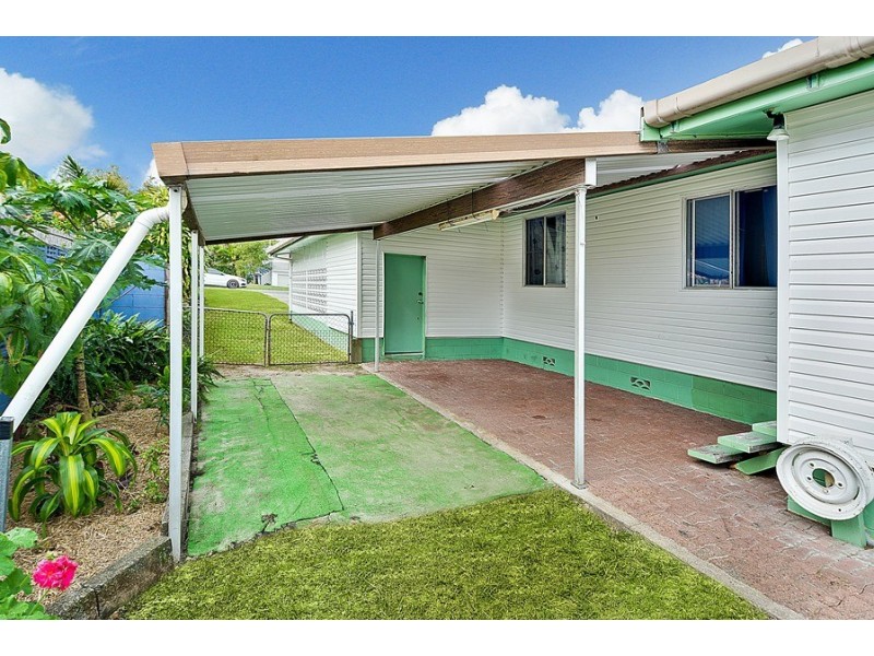60 Coronation Avenue, Golden Beach QLD 4551