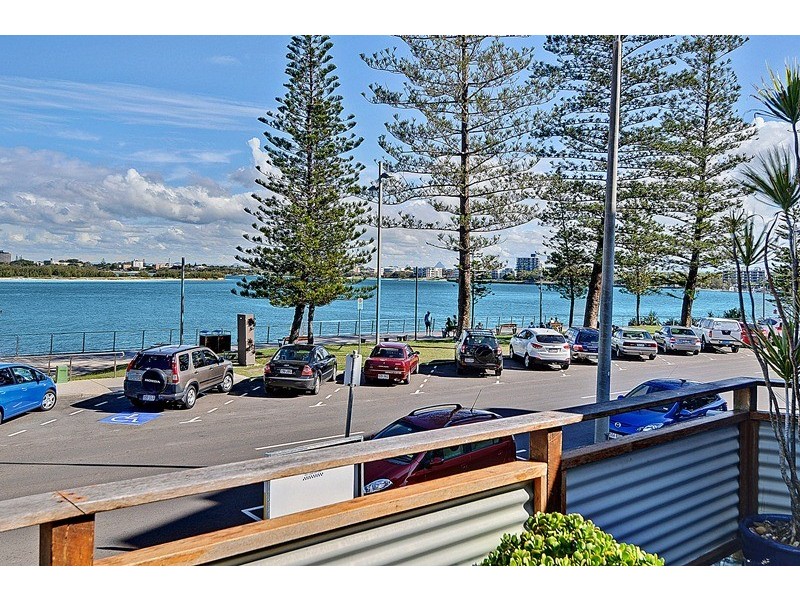 31 Bulcock Beach Esplanade, Caloundra QLD 4551