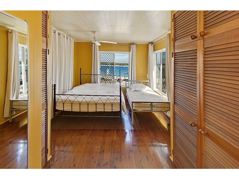 31 Bulcock Beach Esplanade, Caloundra QLD 4551