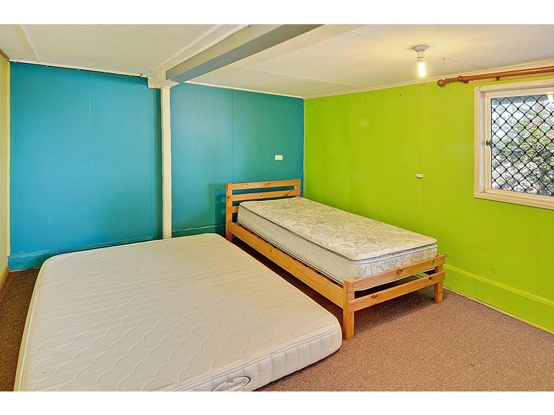31 Bulcock Beach Esplanade, Caloundra QLD 4551