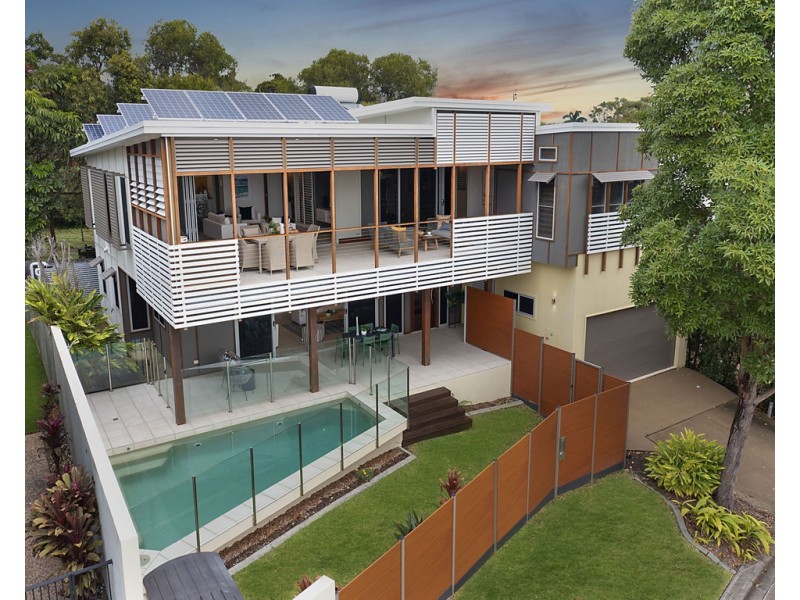 17 Dicky Beach Close, Dicky Beach QLD 4551