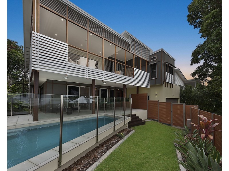 17 Dicky Beach Close, Dicky Beach QLD 4551