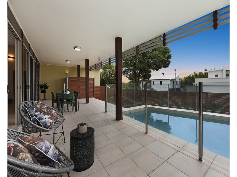 17 Dicky Beach Close, Dicky Beach QLD 4551
