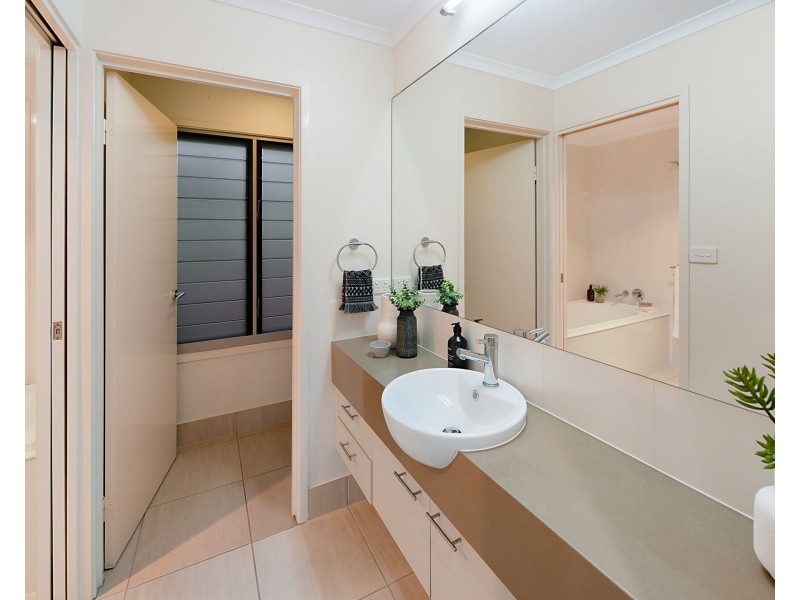 17 Dicky Beach Close, Dicky Beach QLD 4551