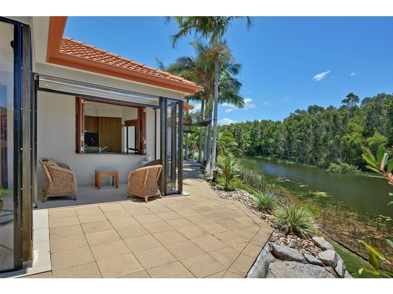 4 Wallum Close, Pelican Waters QLD 4551