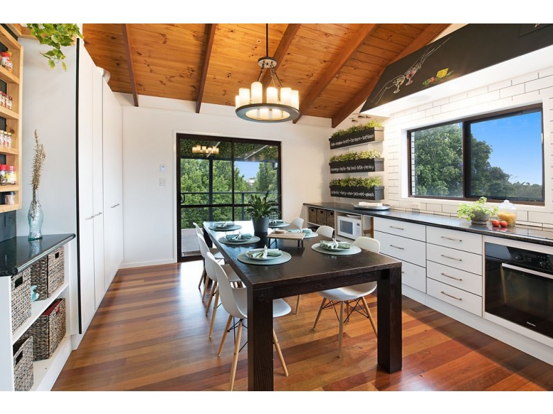 6 Carlton Avenue, Moffat Beach QLD 4551