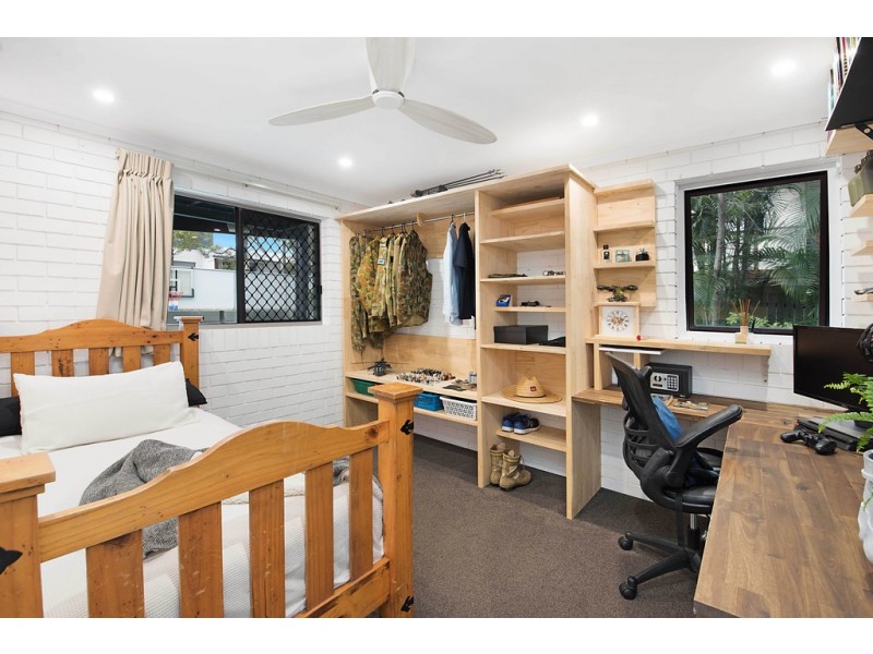 6 Carlton Avenue, Moffat Beach QLD 4551