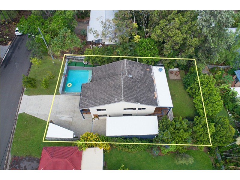 6 Carlton Avenue, Moffat Beach QLD 4551