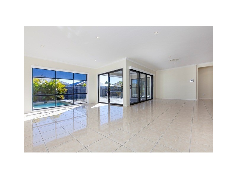 17 Nebo Street, Caloundra West QLD 4551